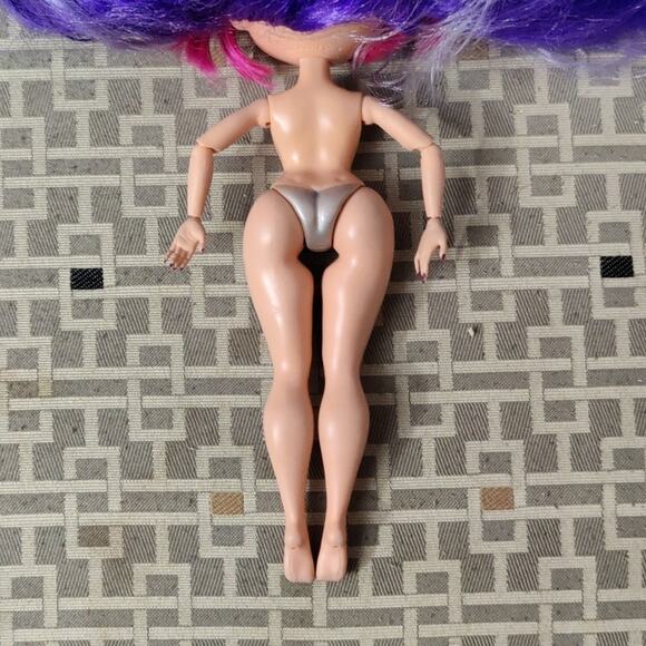 LOL Surprise OMG Candylicious and Shadow Winter Dolls MGA Big Eyes Collectibles - Picture 9 of 13